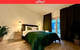 Luxury Suites Park By Rikas Hotels